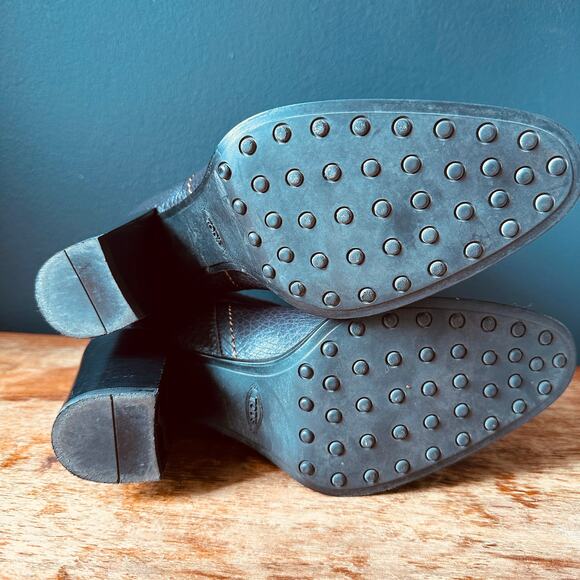 TODS Pebbled Leather Ankle Boots in Dark Brown Size 36 - Picture 13 of 16